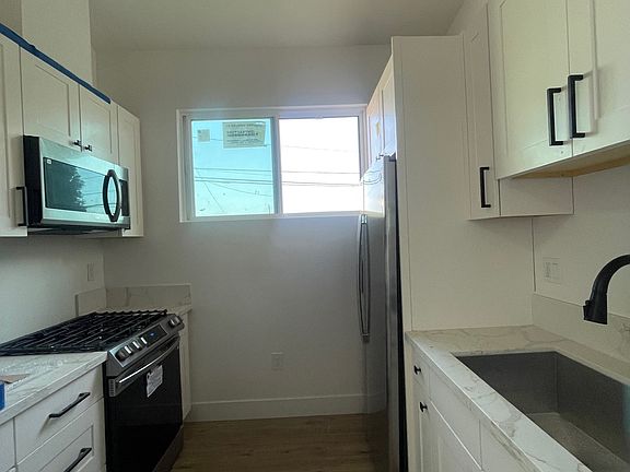 5th image of 1622 W 125th St #A