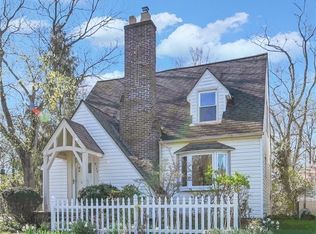5180 Case Ave, Lyndhurst, OH