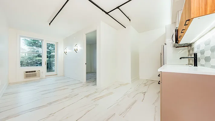 Rented by Nooklyn NYC LLC | media 1