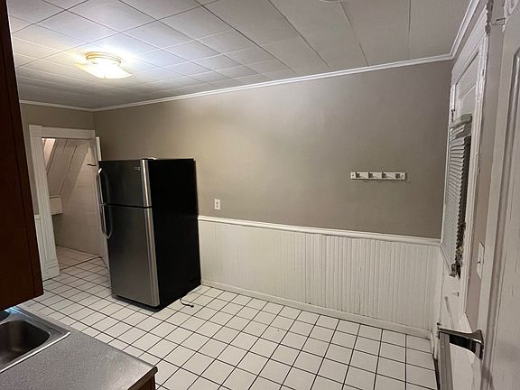 5th image of 125 S Prospect St #3