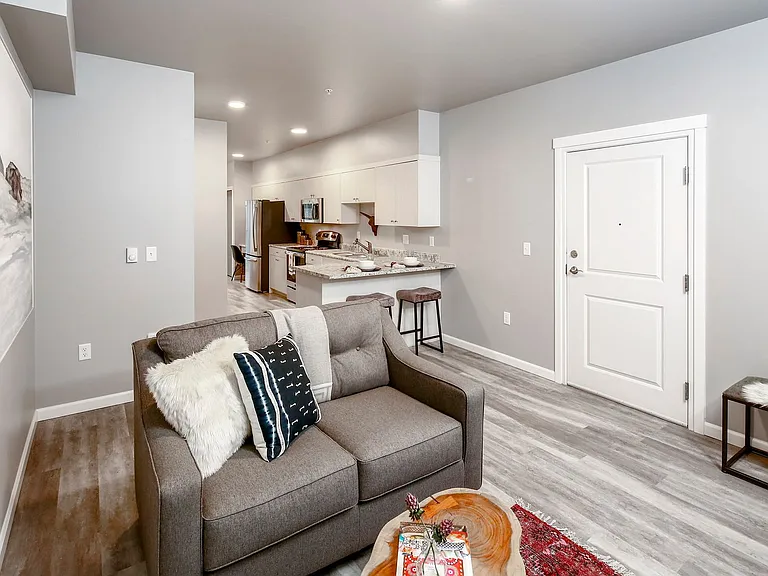 East Ridge Apartments — Photo 21