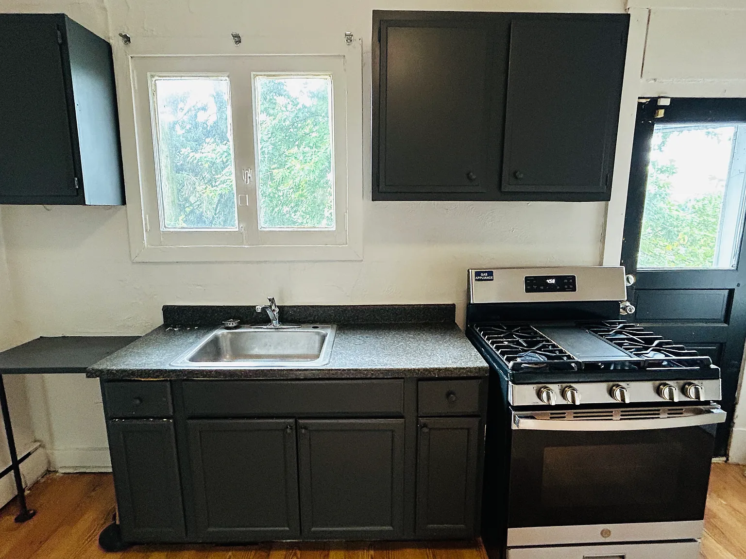 2 bed, 812 sqft, $1,100 — Photo 4