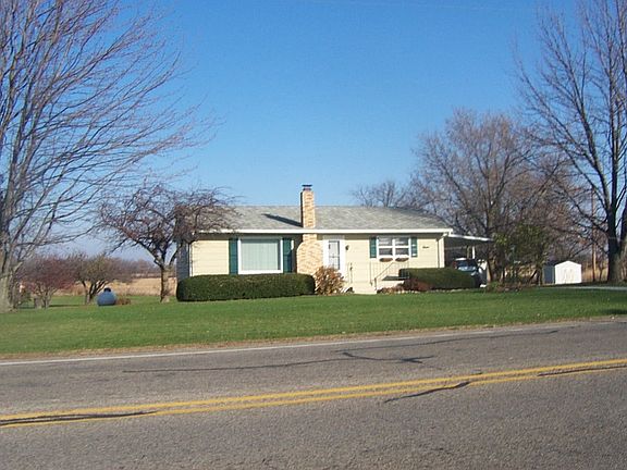 2nd image of 1392 W Vermontville Hwy
