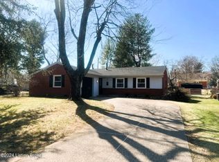 2826 Rockhaven Ave, Louisville, KY 40220