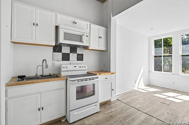 1 bed, 1.0 bath, 400 sqft, $1,000 — Photo 3