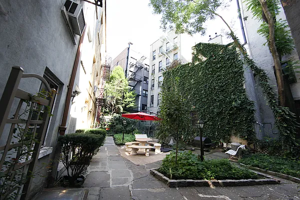 Sold by Corcoran | media 5