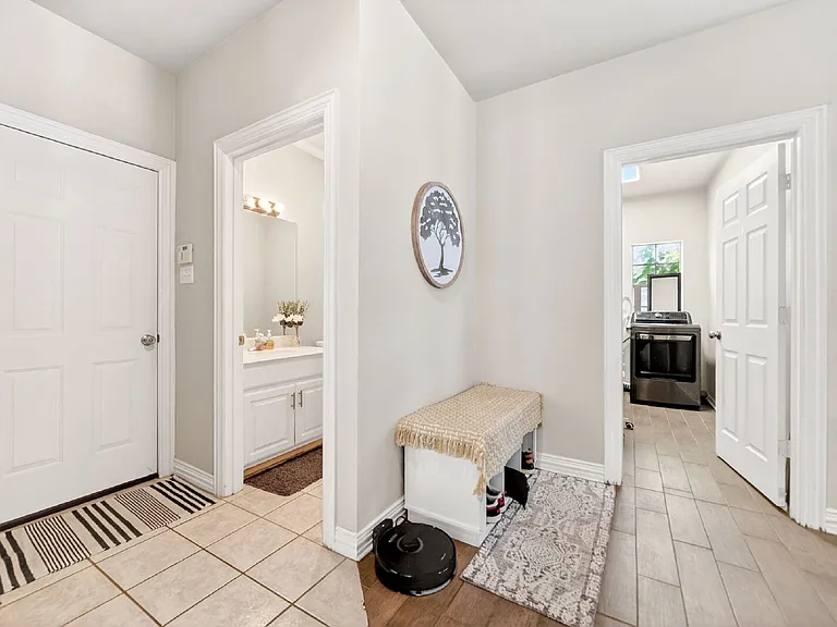 5108 Foxhaven Ct — Photo 12