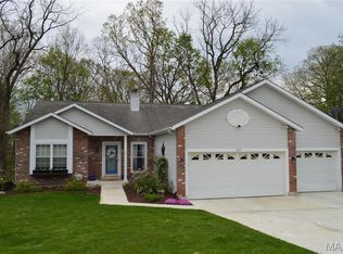 611 Woodchuck Ln, Lake Saint Louis, MO 63367