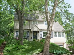 808 W Inkster Ave, Kalamazoo, MI 49008