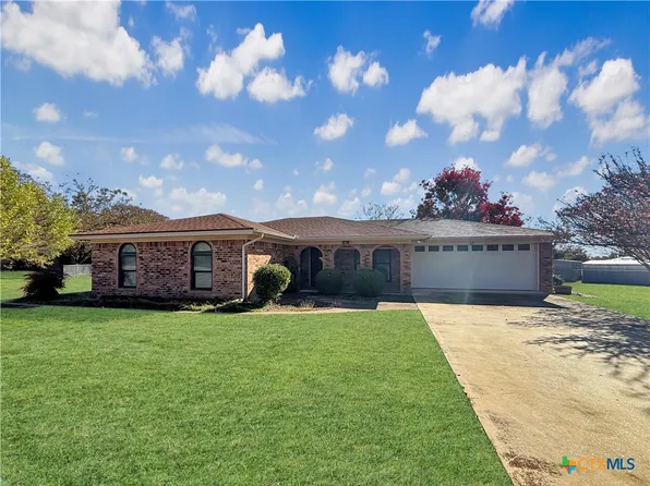 301 Stage Coach Rd, Burnet, TX 78611