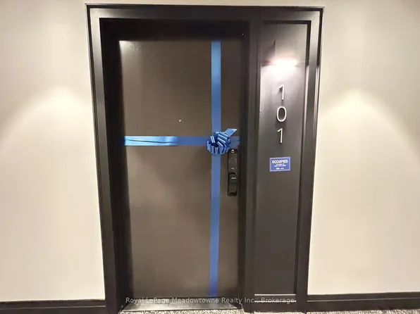 490 Gordon Krantz Ave, Milton, ON