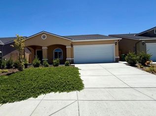 1220 E Orange St, Avenal, CA 93204