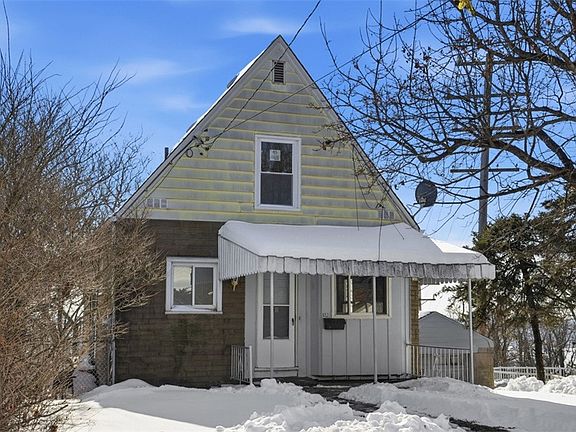 4th image of 652 Riverview Dr