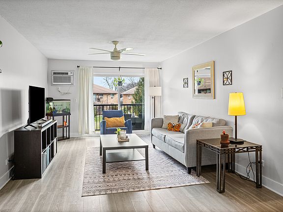 3rd image of 836 E Old Willow Rd APT 209