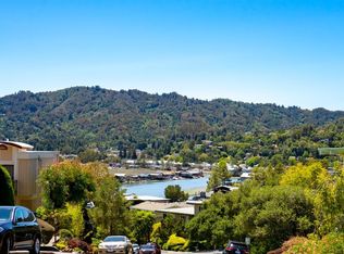 290 Via Casitas APT 305, Kentfield, CA