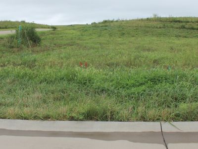 3901 Travers Cir, Manhattan, KS, 66503