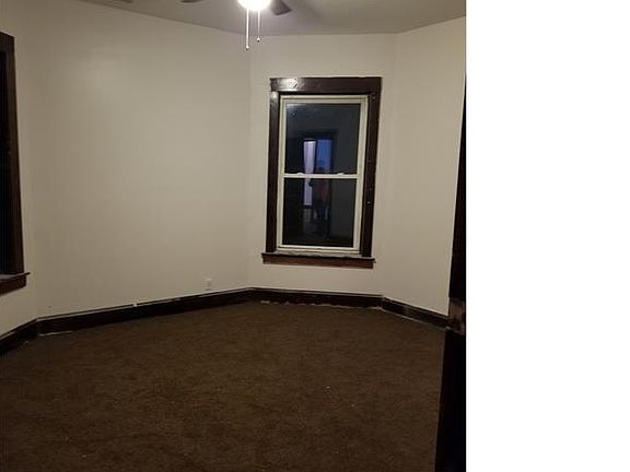 4th image of 1048 W Garfield Blvd APT 3