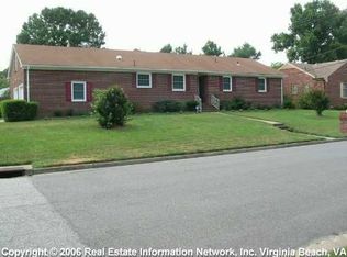 225 Fillmore Pl, Chesapeake, VA 23325