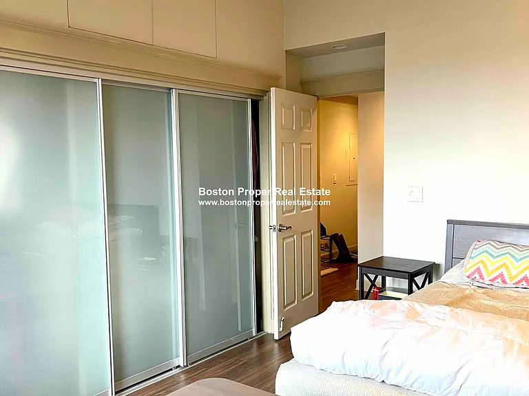 416 Marlborough St #703 — Photo 9