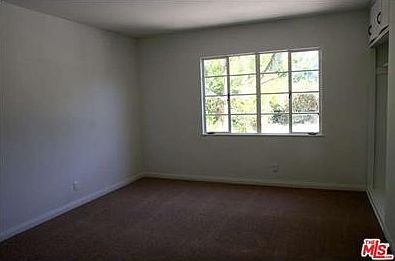 5th image of 9121 Cresta Dr