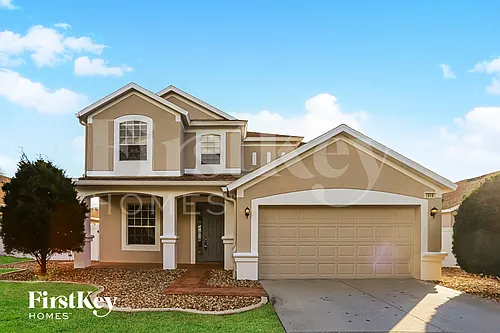 1918 Heartland Cir Photo 1