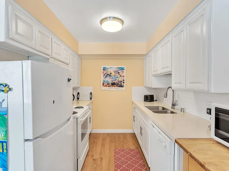 5015 Cape May Ave #107 — Photo 10