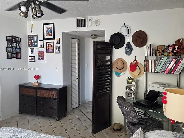 1817 S Ocean Dr #325 — Photo 18