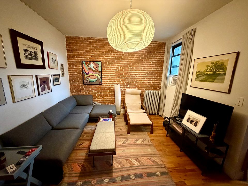 1st image of 788 Park Pl APT 16