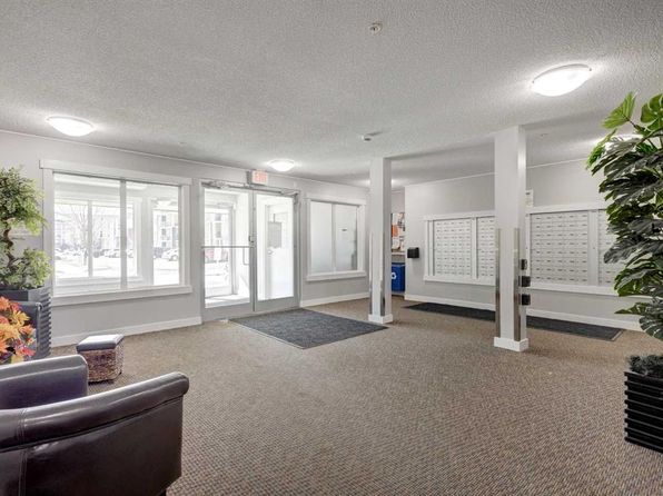 81 W Legacy Blvd SE #2130, Calgary, AB T2X 2B9