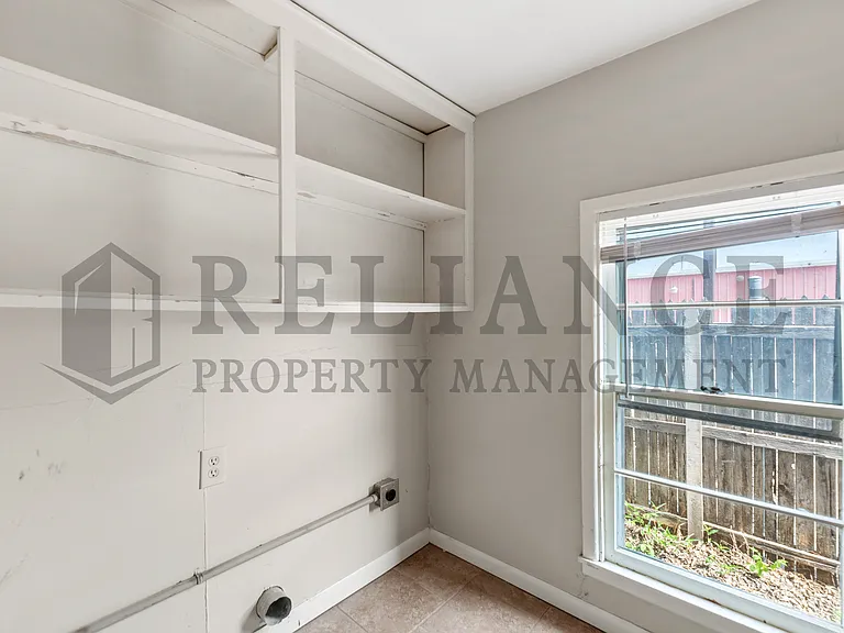 1843 S Pattie St — Photo 9