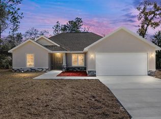 8106 N Voyager Dr, Citrus Springs, FL 34433