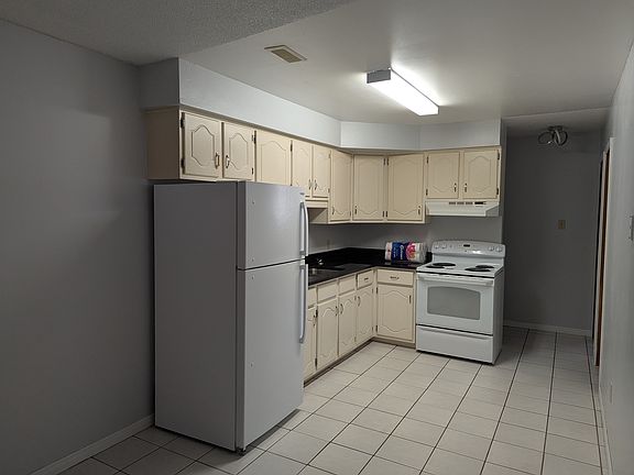 4th image of 62 Talbot St #5