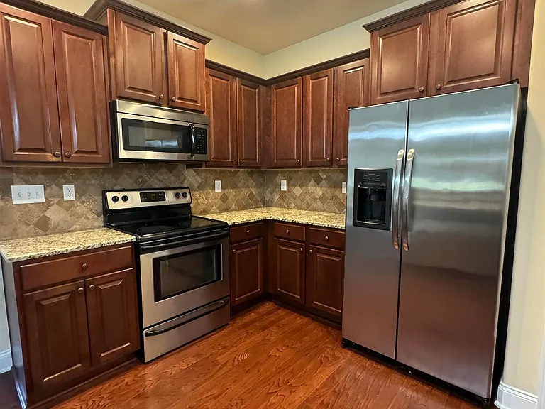 475 E Mossyleaf Dr — Photo 6