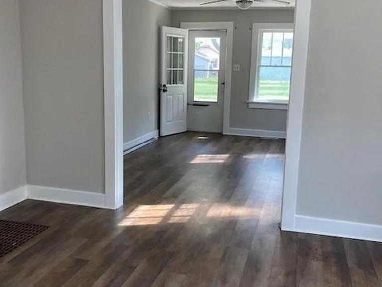 2139 Ome Ave — Photo 1
