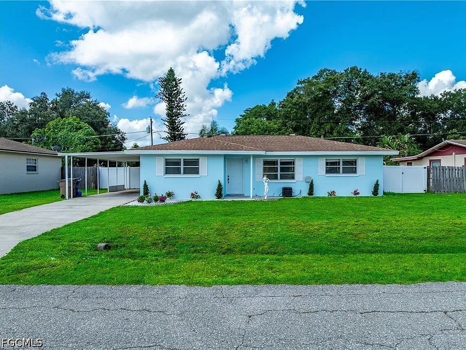 2201 Lotus Rd