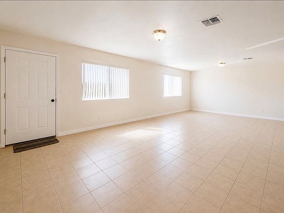 4th image of 3369 N Houck Road