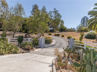 1581 Sycamore Dr, Fallbrook, CA 92028
