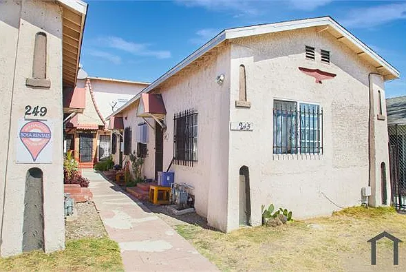 2 bed, $2,450 — Photo 2