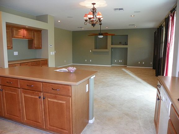 5th image of 9053 W Yukon Dr