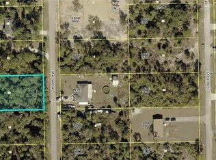 2315 Moore Ave, Alva, FL 33920