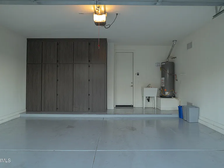 6018 W Hartford Ct — Photo 30