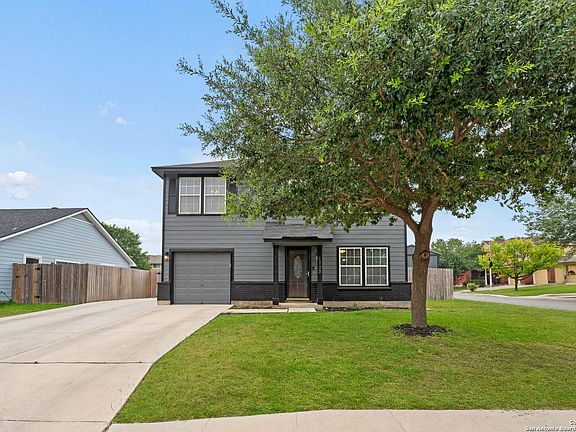 2nd image of 1703 Desert Willow