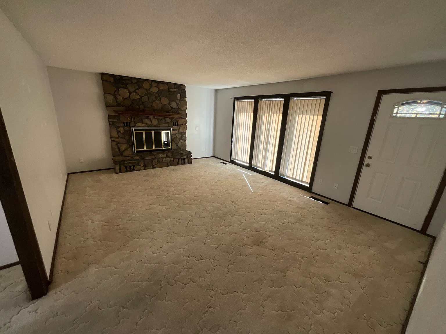 2 bed, 1262 sqft, $1,200 — Photo 2