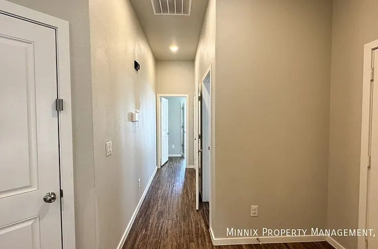 2112 N Avenue L #A — Photo 16