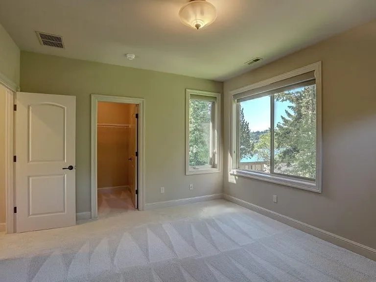 10925 SE Lake Rd — Photo 22