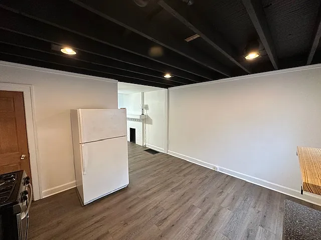 827 W Rich St #827 — Photo 16