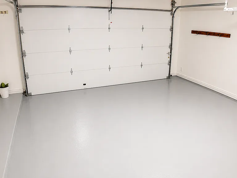 1020 Pavillion St — Photo 3