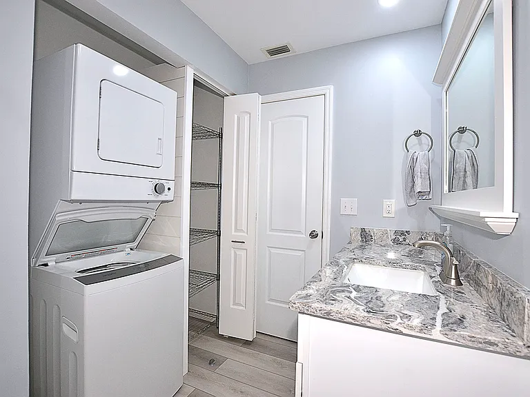 50 Woodland Dr #207 — Photo 21