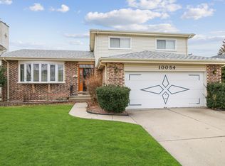 10054 La Crosse Ave, Skokie, IL 60077