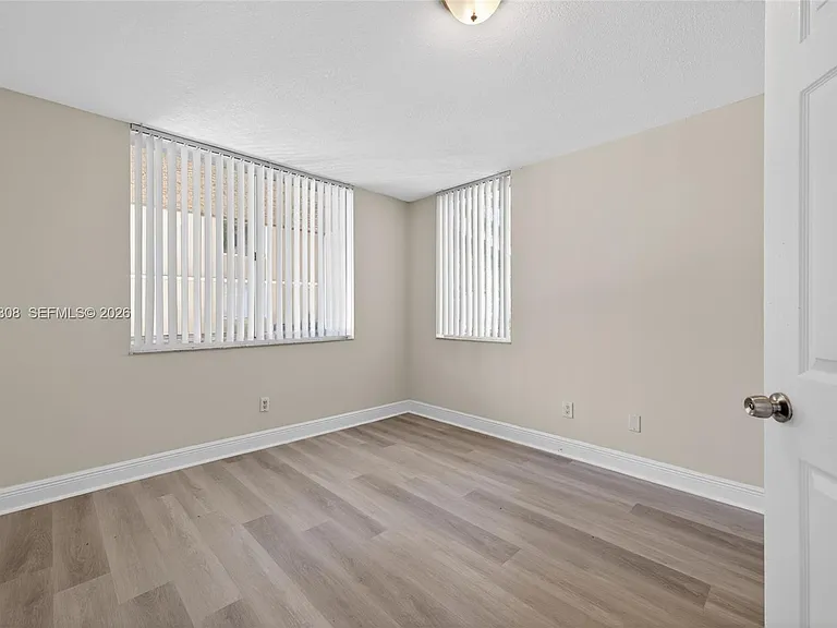 4025 W McNab Rd #E109 — Photo 12